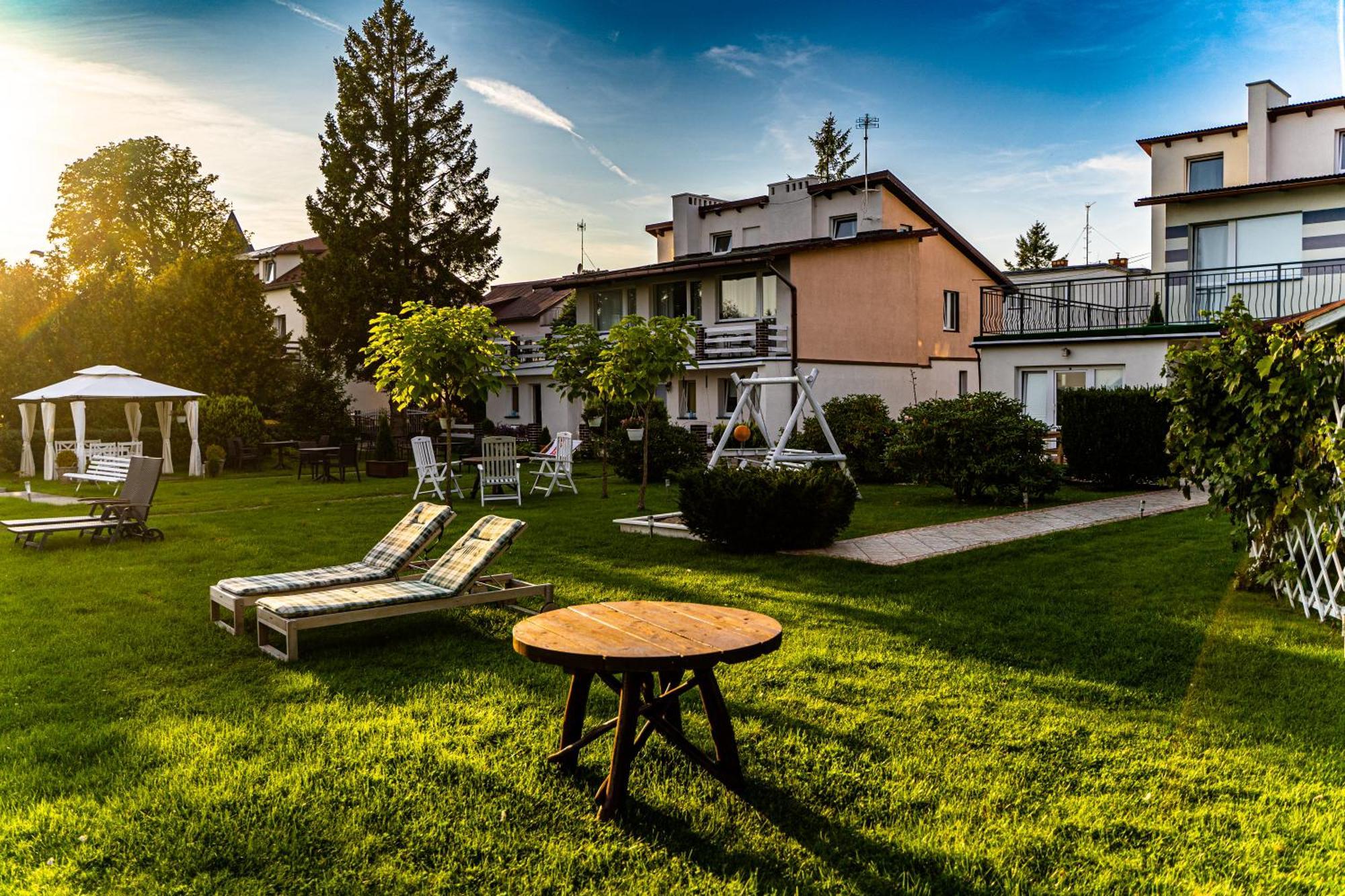 Avista Mielno Hotel Unieście Kültér fotó