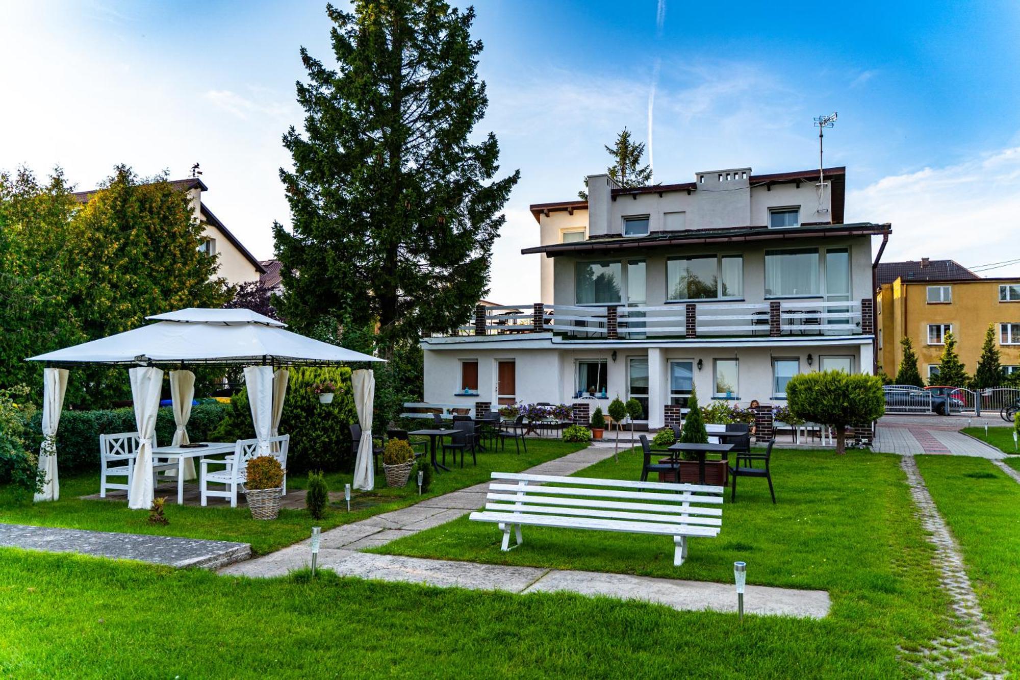 Avista Mielno Hotel Unieście Kültér fotó